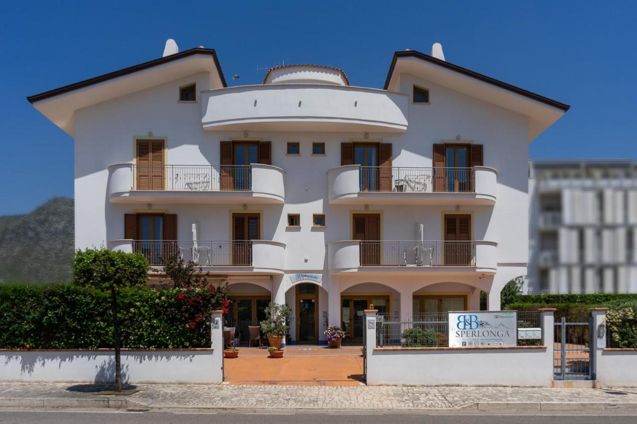 B&B Сперлонга Экстерьер фото